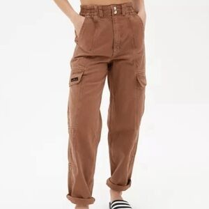 BDG Urban Outfitters Blaine High-Waisted Relaxed Cargo Skate Jeans Size 28